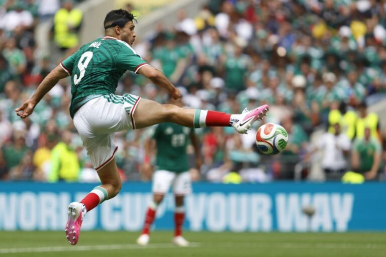 México vence África do Sul no jogo de abertura do Mundial