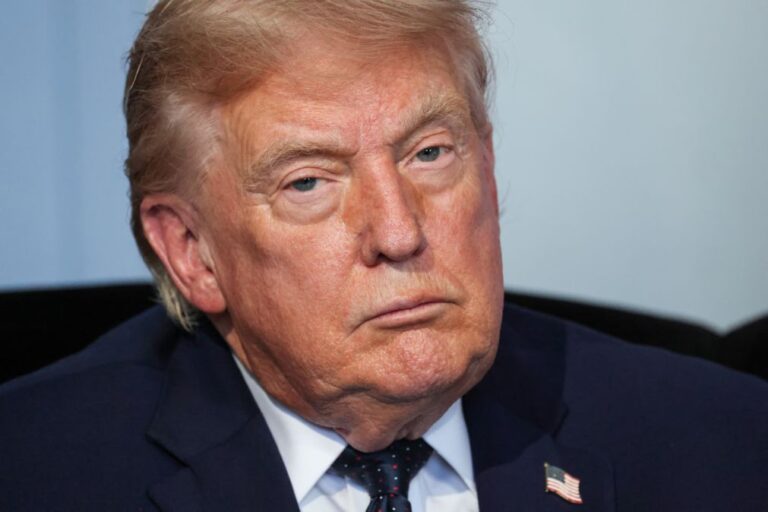 Ucrânia: Trump admite 