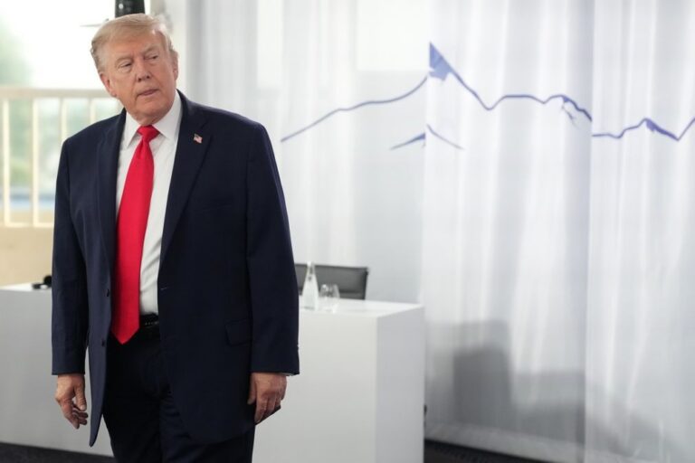 Acordo estabelece que Irão não comprará ou desenvolverá armas nucleares - Trump