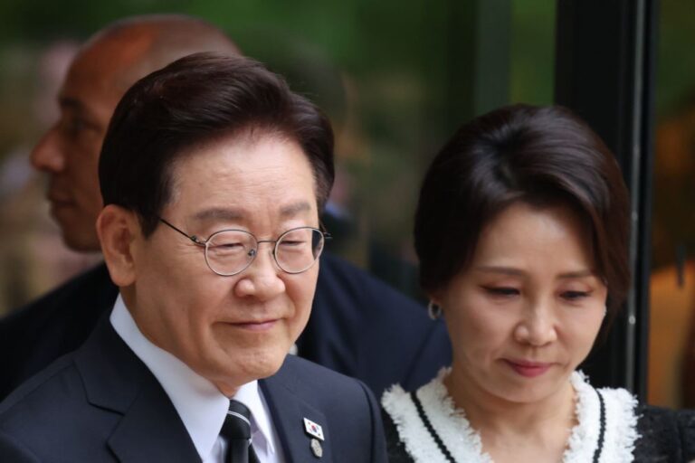 Trump quer concentrar-se na Coreia do Norte após acordo com Irão - Seul