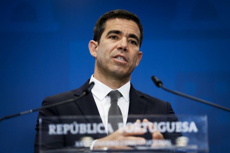 Ministro da Presidência diz que dados do INE mostram que imigração 