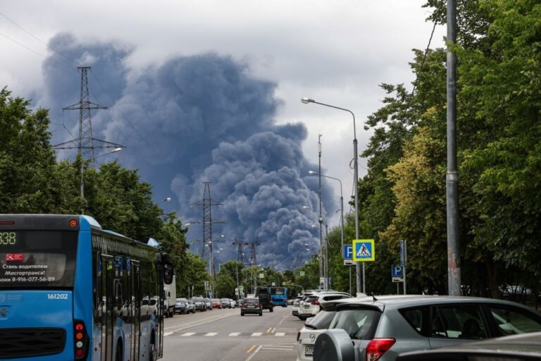 Rússia ameaça a Ucrânia com ataques em grande escala após bombardeamentos em Moscovo