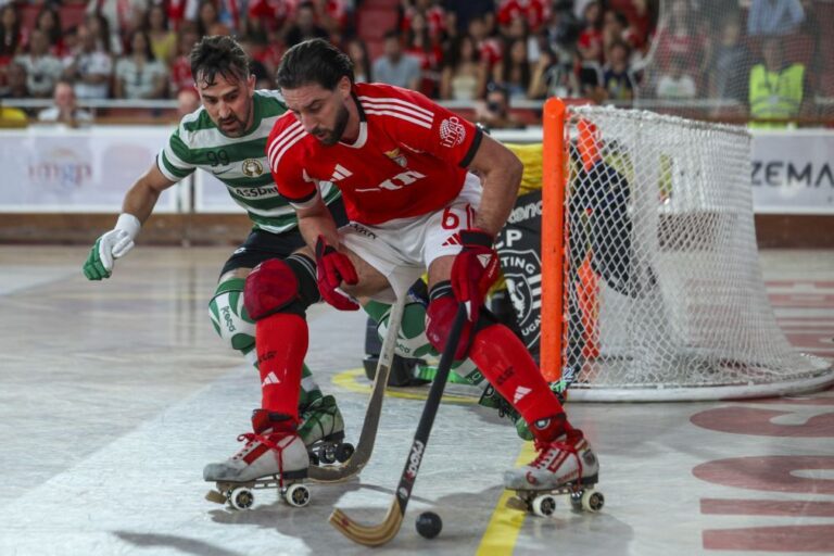Benfica conquista campeonato nacional de Hóquei em Patins