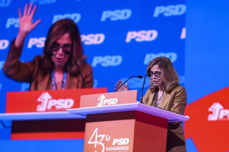 Ana Paula Martins admite ser impopular mas contrapõe que importa é ser responsável