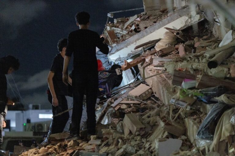 Sismos causaram 32 mortos e 700 feridos - ­presidente da Venezuela