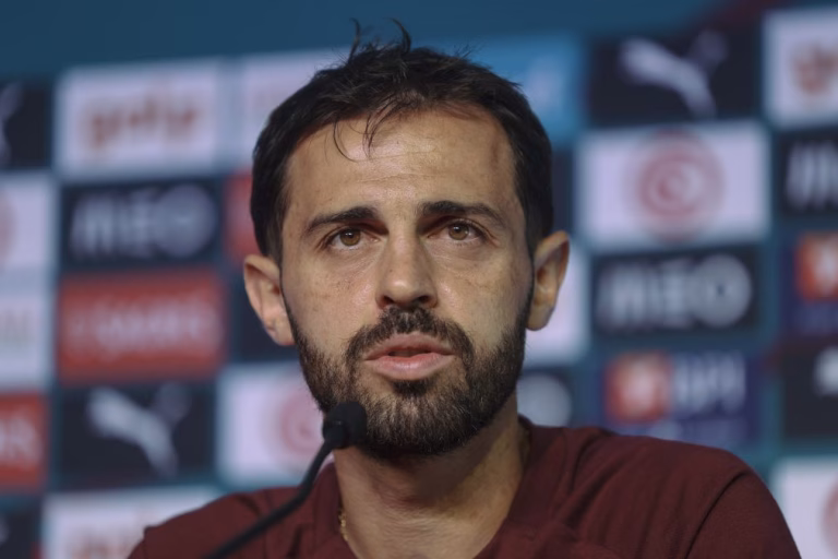 Mundial2026: Bernardo Silva reconhece que Martínez tem de fazer 