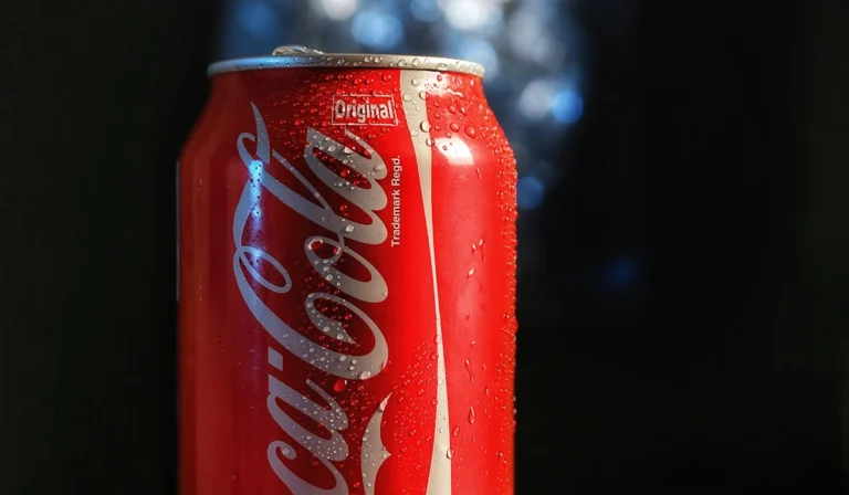 Imposto sobre bebidas açucaradas deixa de financiar o SNS em 2026