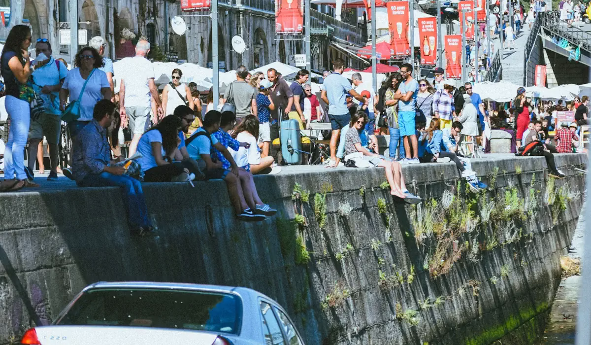 Previsão do tempo para amanhã é de calor e risco de trovoada no interior