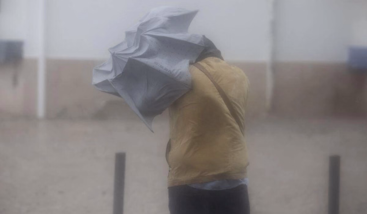 Tempo muda em Portugal: descida de temperatura e vento forte a partir de hoje