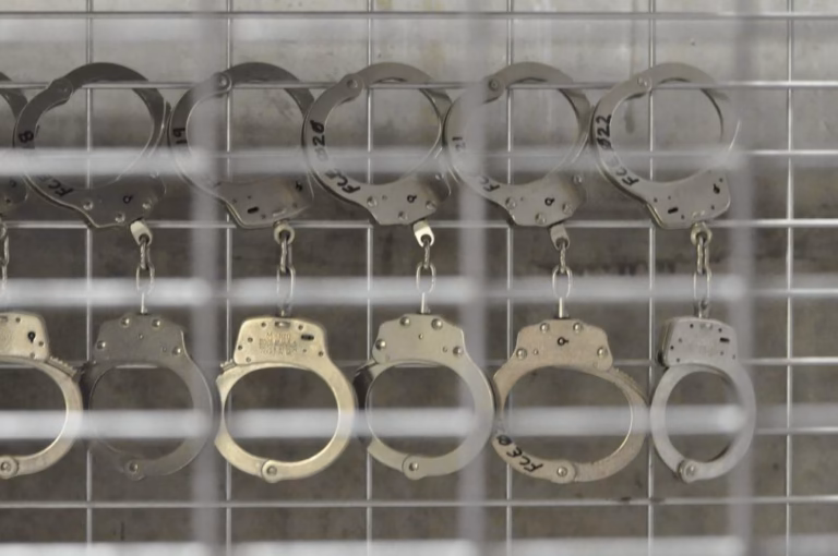 Polícia moçambicana detém dois suspeitos de envolvimento em mais de 15 raptos