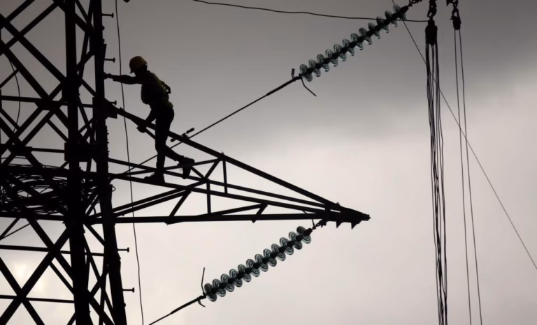 Repor eletricidade na província moçambicana de Cabo Delgado custa mais de 250 mil euros