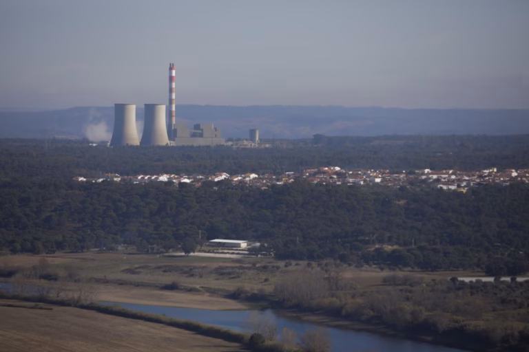 Endesa prevê iniciar construção de projeto do Pego em 2027