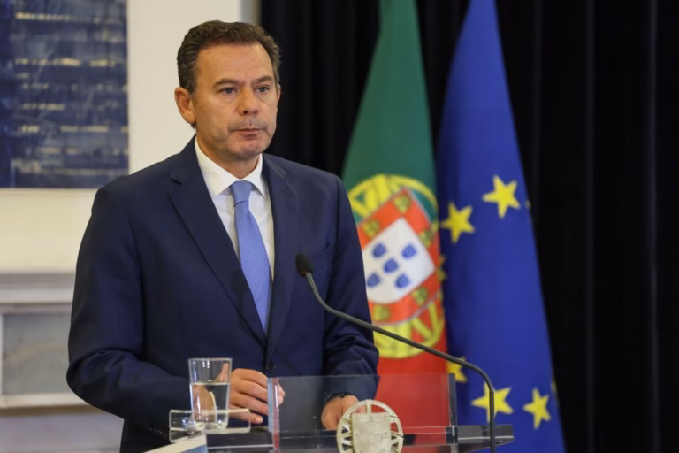 Governo reúne-se hoje com partidos para apresentar e discutir linhas gerais do PTRR