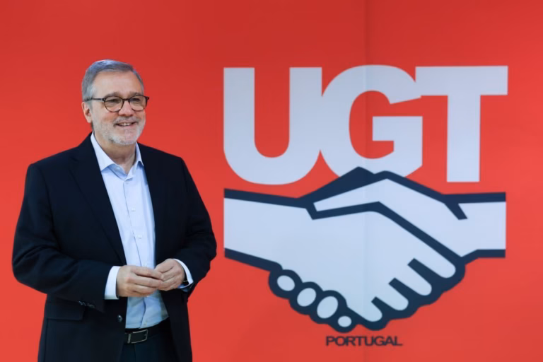UGT quer redução do horário de trabalho para 35 horas e aumento do valor das horas extra