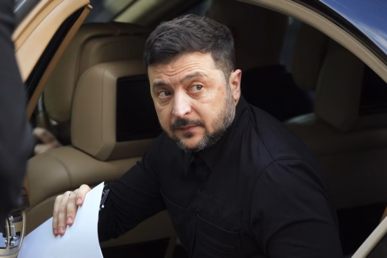 Zelensky ficou sem resposta europeia sobre eventual novo ataque russo à Ucrânia