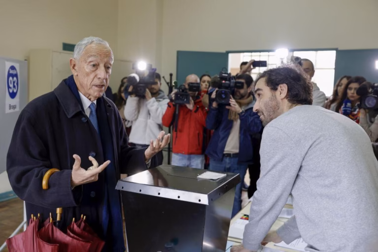 Marcelo Rebelo de Sousa considera voto antecipado um 