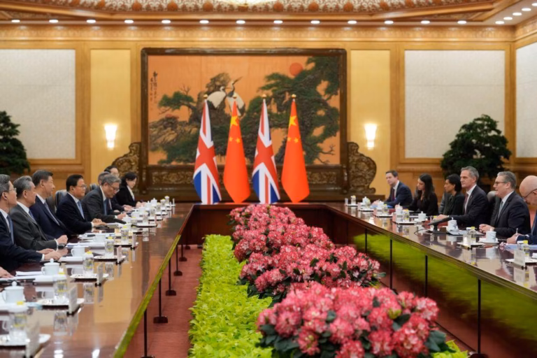 Londres e Pequim preparam acordo para combater redes de imigração ilegal