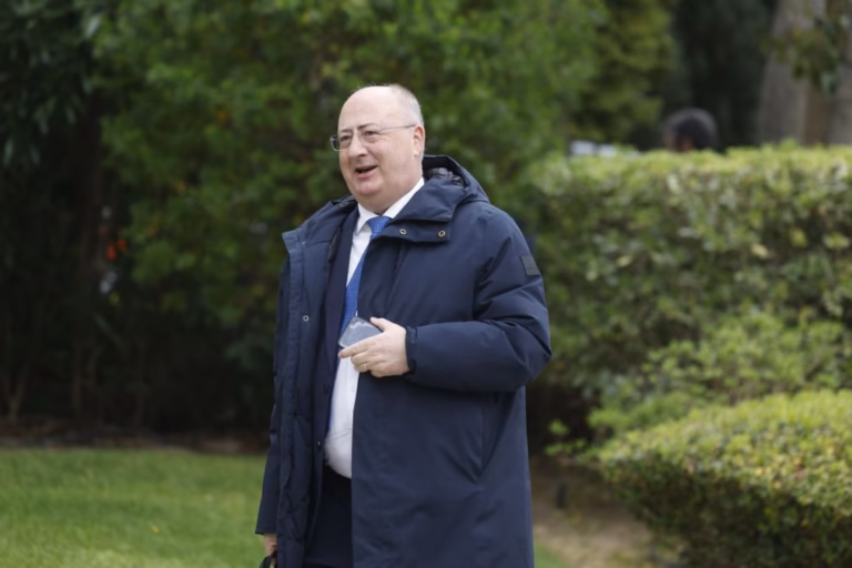 Mau tempo: Ministro da Agricultura acusa banca de privilegiar quem tem menos risco