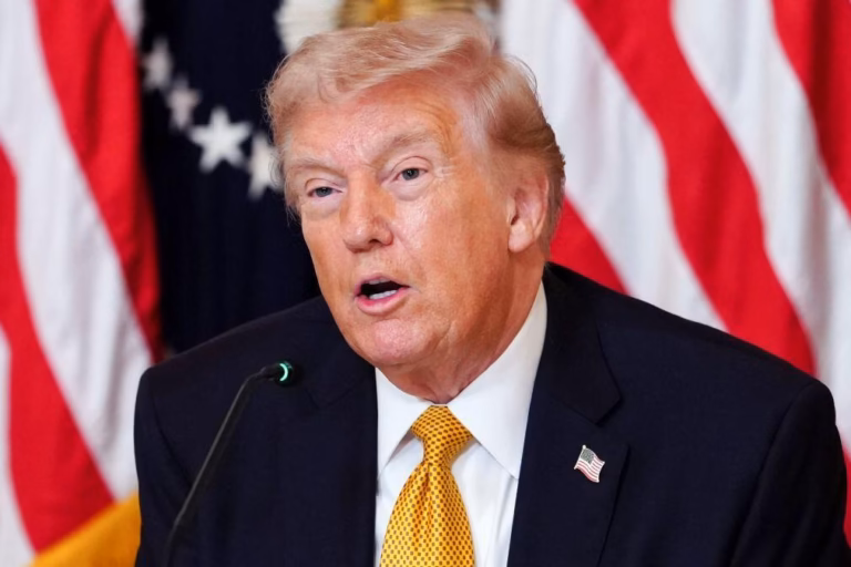 Trump critica falta de entusiasmo de alguns aliados para desbloquear Estreito de Ormuz