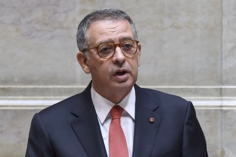 Seguro preside à primeira reunião do Conselho de Estado com novos conselheiros