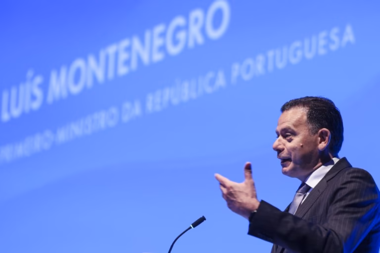 Primeiro-ministro diz que Governo continuará 