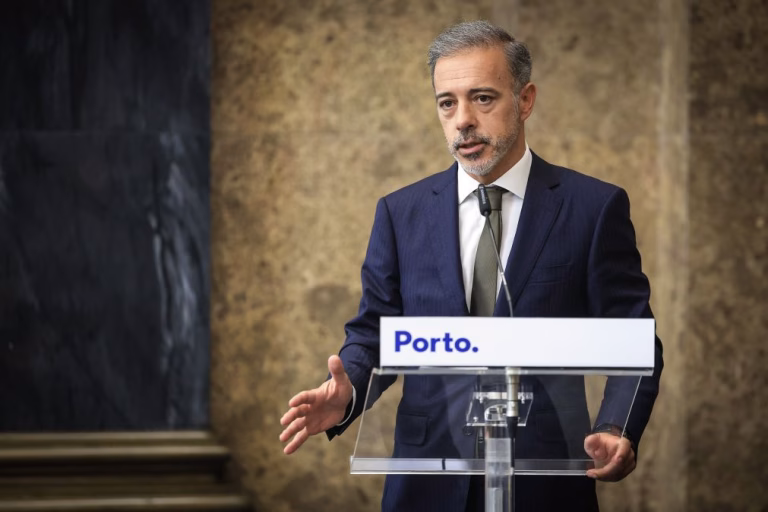 Transportes públicos são gratuitos para residentes do Porto a partir de hoje