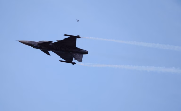 Compra de 16 caças Gripen representa um 