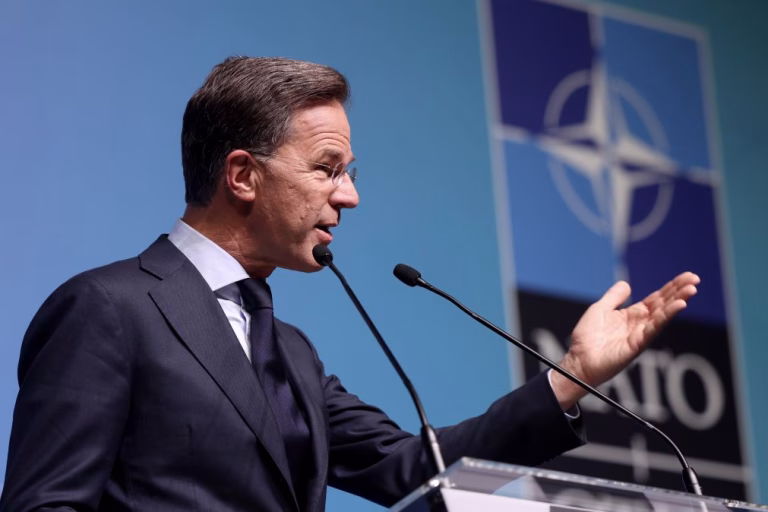 NATO: Rutte espera planos para atingir 5% do PIB em defesa até 2035