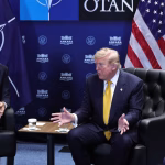 Logotipo Presidente americano ameaça cortar 