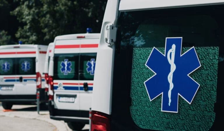 Almada – Bebé de 1 ano e meio morre após ser esquecida dentro de viatura