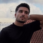 Logotipo Big Brother Verão-Ao ser chamado de “anão e burro”, Hugo arrasa Mariana e acusa-a de mentir:”Tenho mensagens”