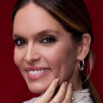Logotipo Casados - Ui! Diana Chaves confronta Paula: “Mesmo tendo sido um teatro?”