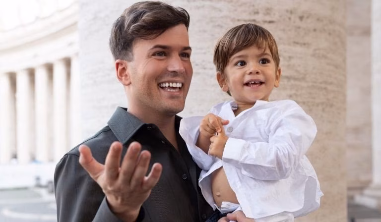 David Carreira partilha vídeo com filho e provoca discussão nas redes sociais