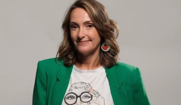 Desempregada e solteira, Sónia Silva vai dar conselhos a homens