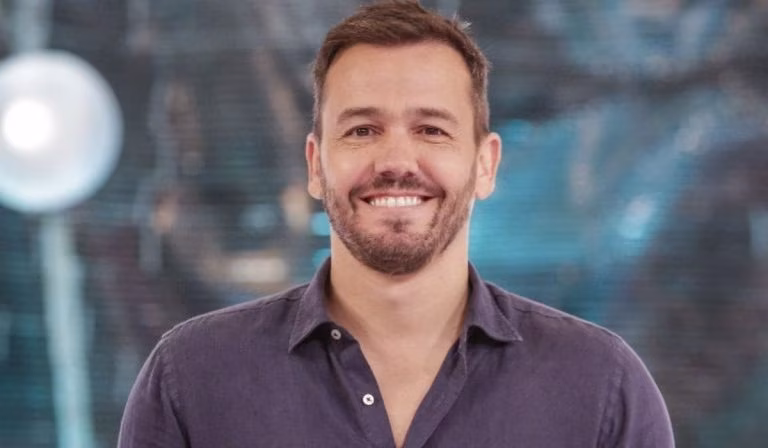 Pedro Teixeira vive novo amor com atriz? Há quem ache que sim