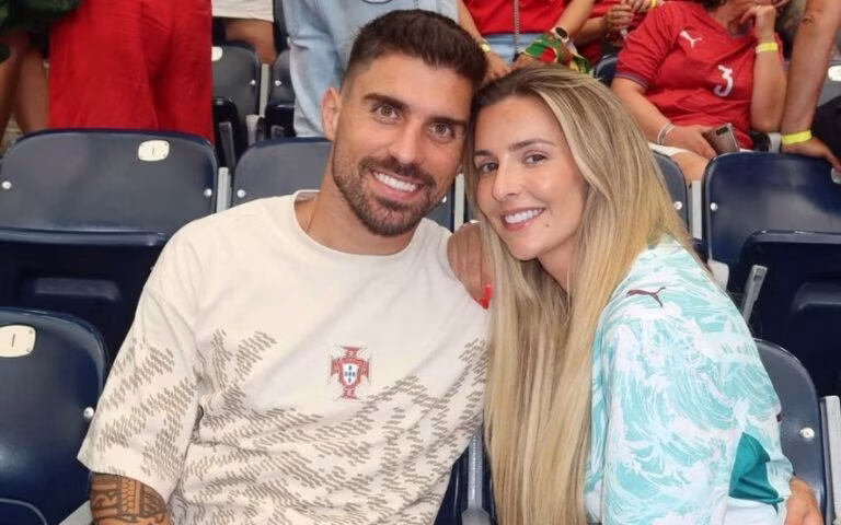 Rúben Neves – Afinal não é menina? Mulher do futebolista esclarece a confusão sobre o sexo do quarto filho
