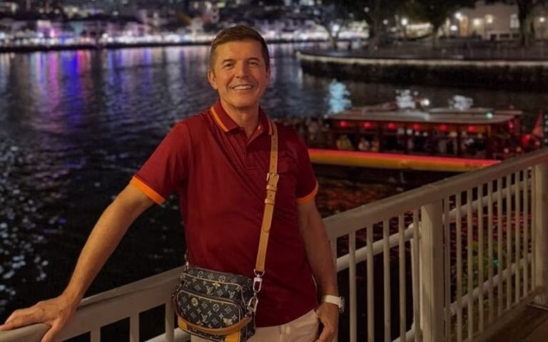 João Baião – Susto nas férias! Apresentador recorda episódio com a polícia: “Queriam levar-nos…”