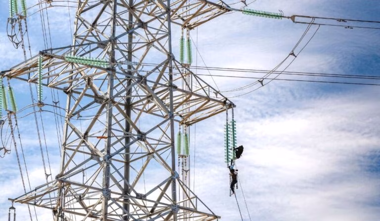 E-Redes – Haverá mais 3 dias de cortes de energia! E há localidades que vão ficar mais de 5 horas sem luz