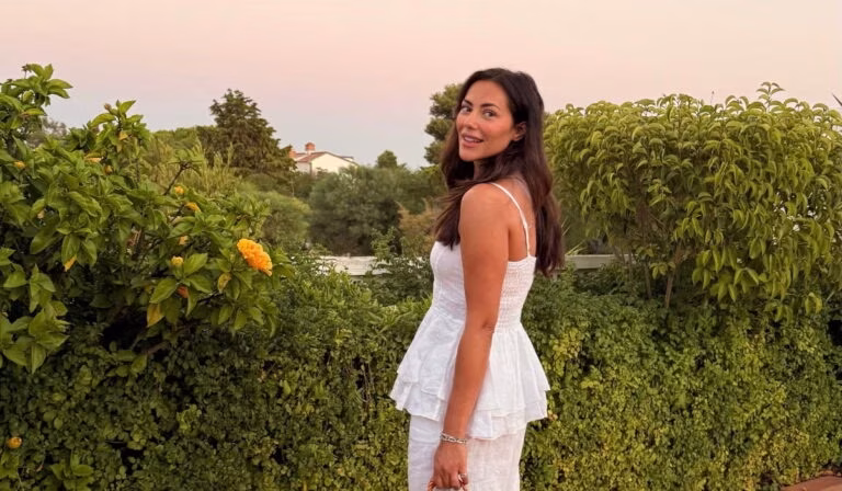Sofia Ribeiro ‘choca’ com vestido transparente…e João Jesus não deixa nada por dizer! [Fotos]